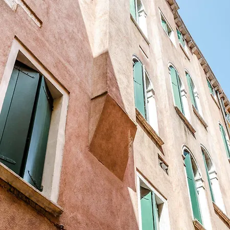 Venice Apartments Lejlighed