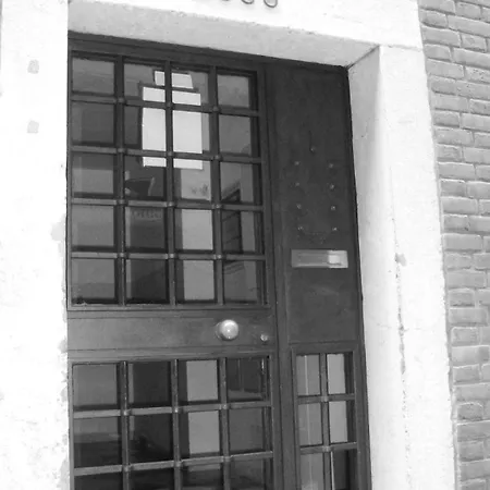 Venice Apartments