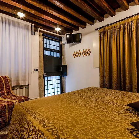 Venice Apartments Apartment Venice