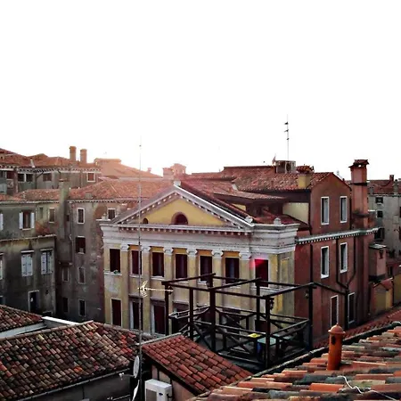 Venice Apartments Venetië
